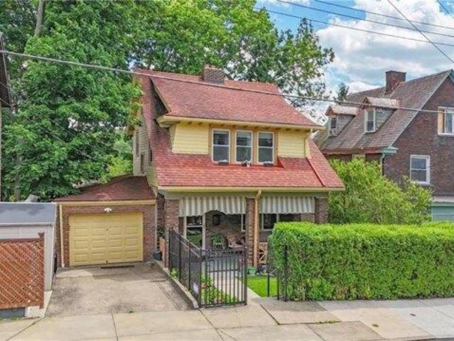 House for sale in Pittsburg, Pennsylvania
