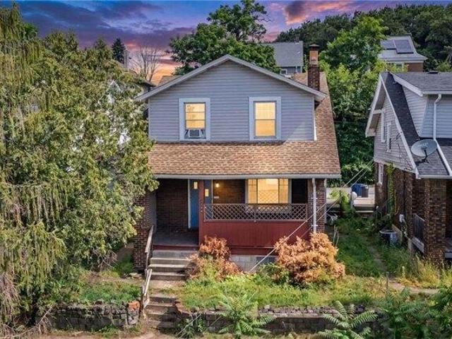 House for sale in Pittsburg, Pennsylvania