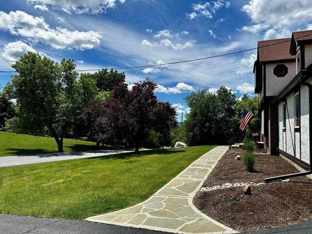 House for sale in Pittsford, Vermont
