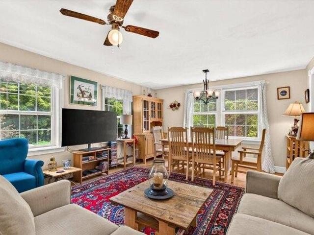 House for sale in Pittsford, Vermont