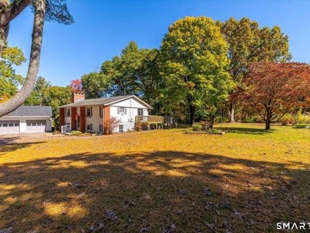 House for sale in Central Village, Plainfield