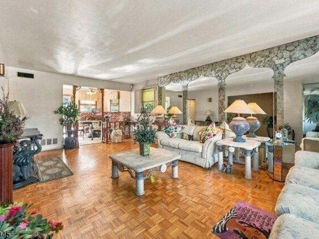 House for sale in Netherwood, Plainfield