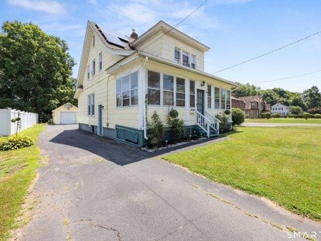 House for sale in Plainville, Connecticut