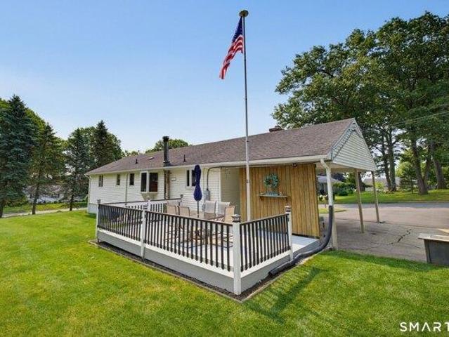 House for sale in Plainville, Connecticut