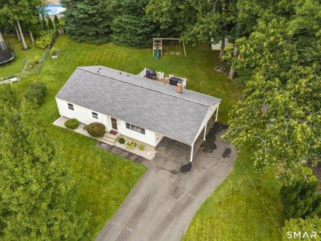 House for sale in Plainville, Capitol Planning Region