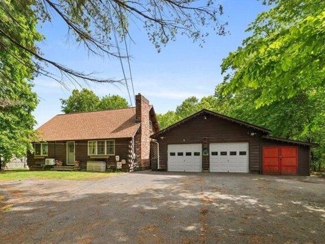 House for sale in Plainville, Massachusetts
