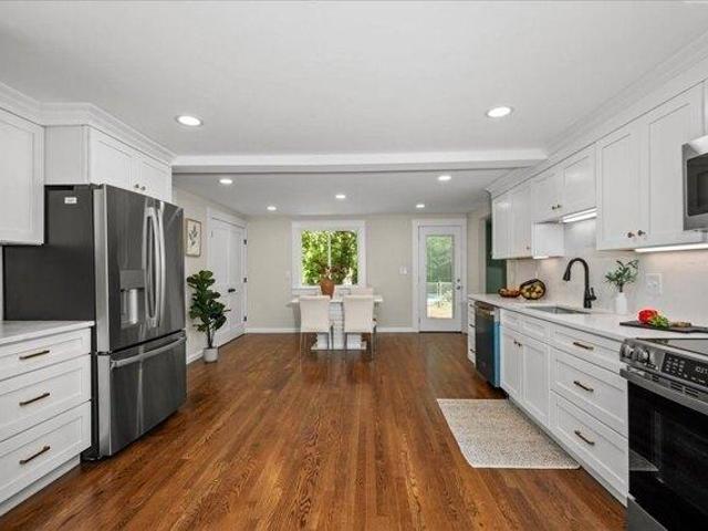 House for sale in Shepardville, Plainville