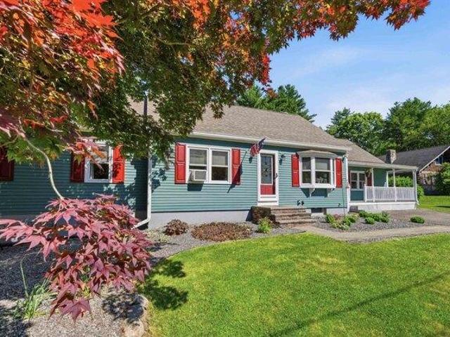 House for sale in New Hampshire