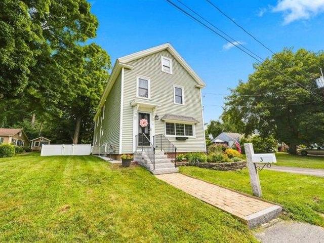 House for sale in New Hampshire