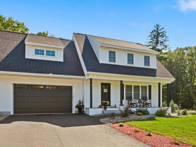 House for sale in Plaistow, Rockingham County
