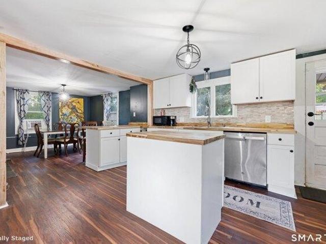 House for sale in Plymouth, Connecticut