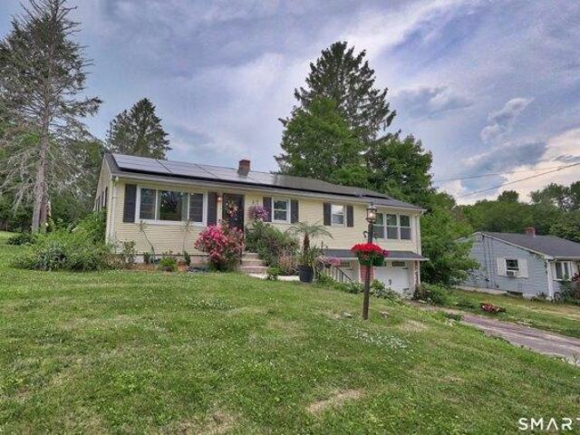 House for sale in Plymouth, Connecticut