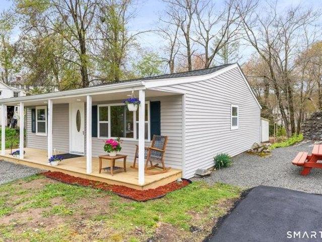 House for sale in Plymouth, Connecticut