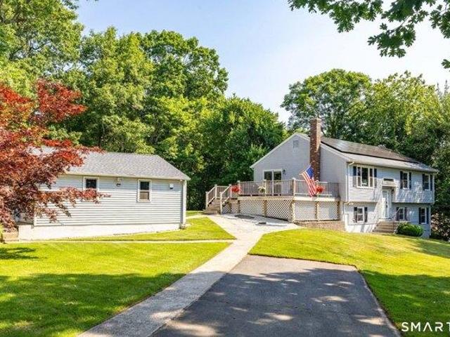 House for sale in Plymouth, Connecticut