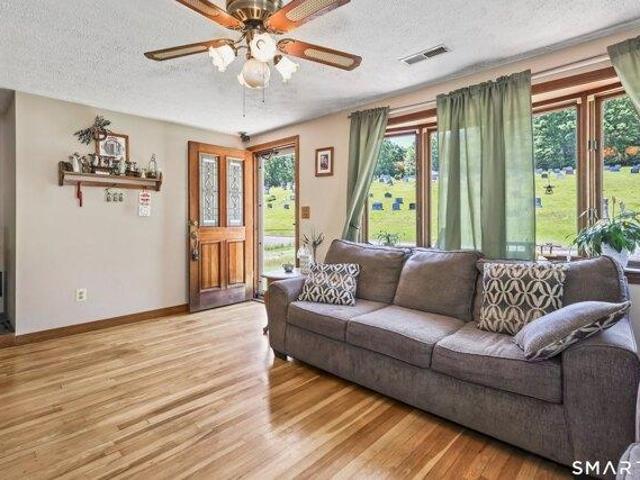 House for sale in Plymouth, Connecticut