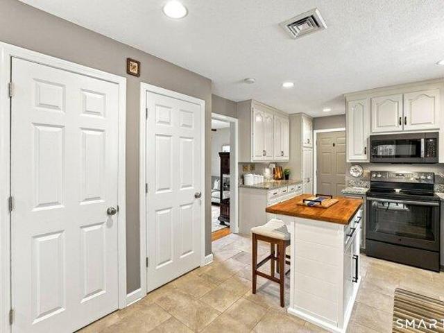 House for sale in Plymouth, Connecticut