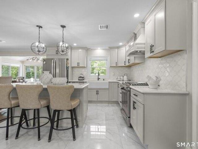 House for sale in Plymouth, Connecticut