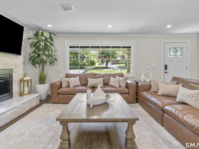 House for sale in Plymouth, Connecticut