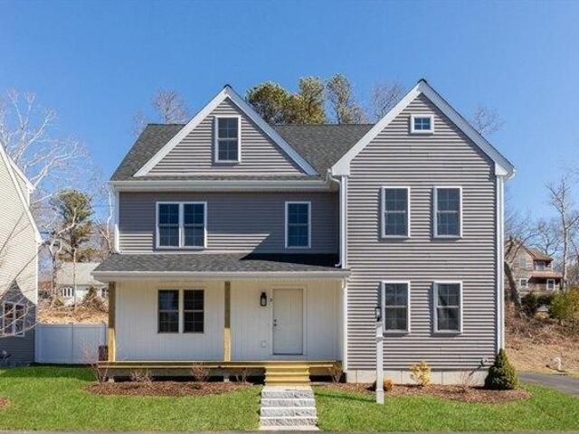 House for sale in Manomet, Massachusetts