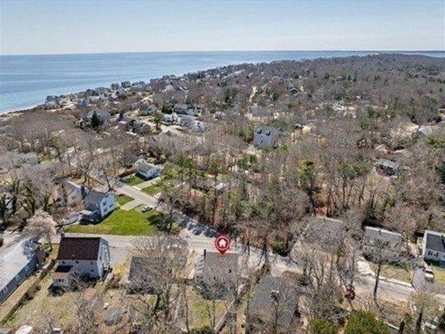 House for sale in Manomet, Massachusetts