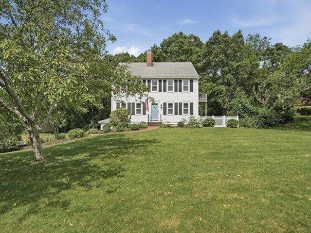 House for sale in Manomet, Massachusetts