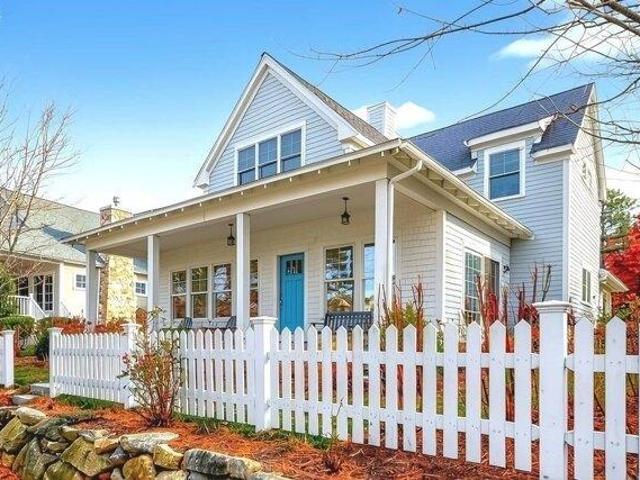 House for sale in Manomet, Massachusetts
