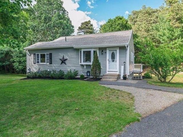 House for sale in Manomet, Massachusetts