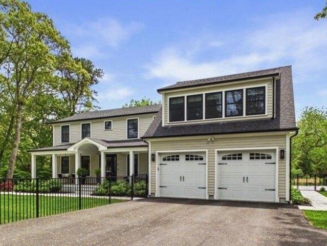 House for sale in Manomet, Massachusetts