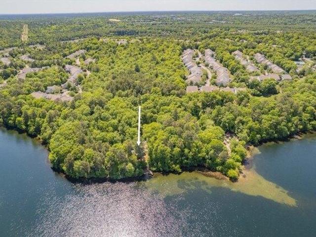 House for sale in Manomet, Massachusetts