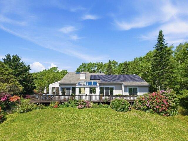 House for sale in Manomet, Massachusetts