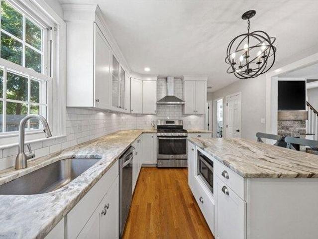 House for sale in Manomet, Massachusetts