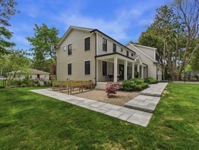 House for sale in Manomet, Massachusetts