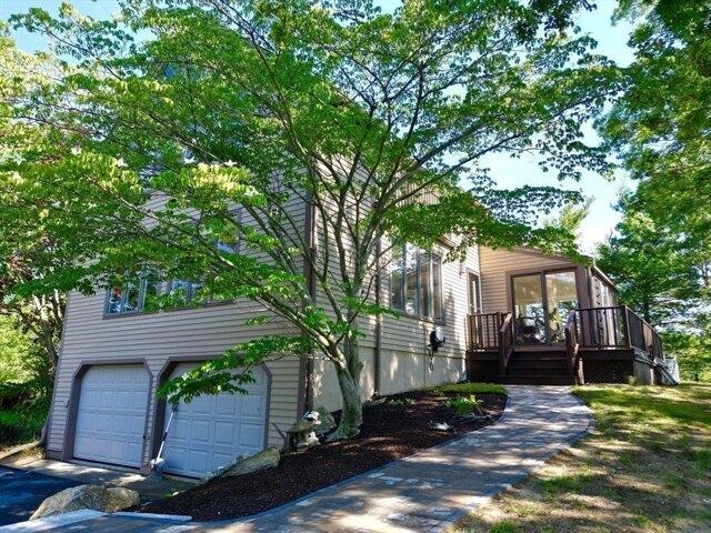 House for sale in Manomet, Massachusetts
