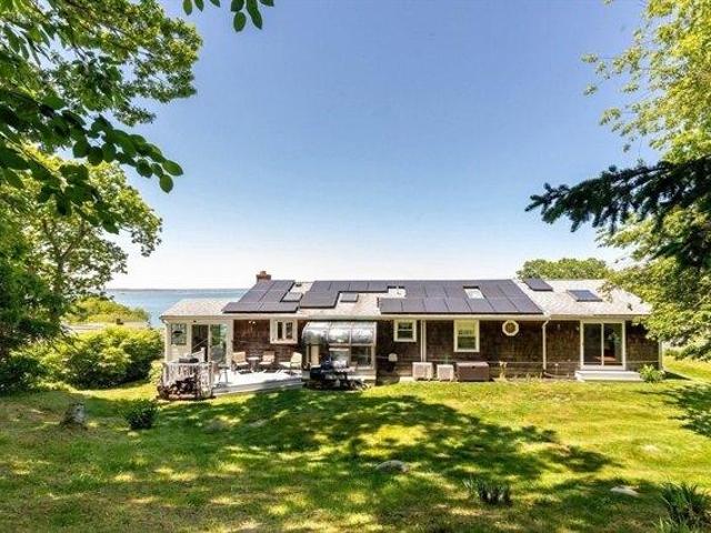 House for sale in Manomet, Massachusetts