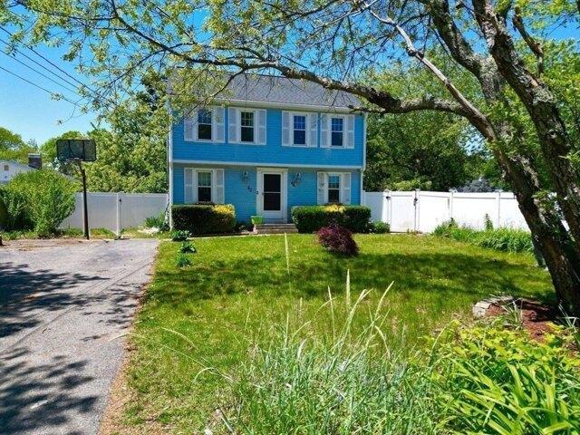 House for sale in Manomet, Massachusetts