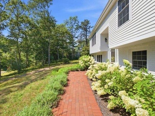 House for sale in Manomet, Massachusetts