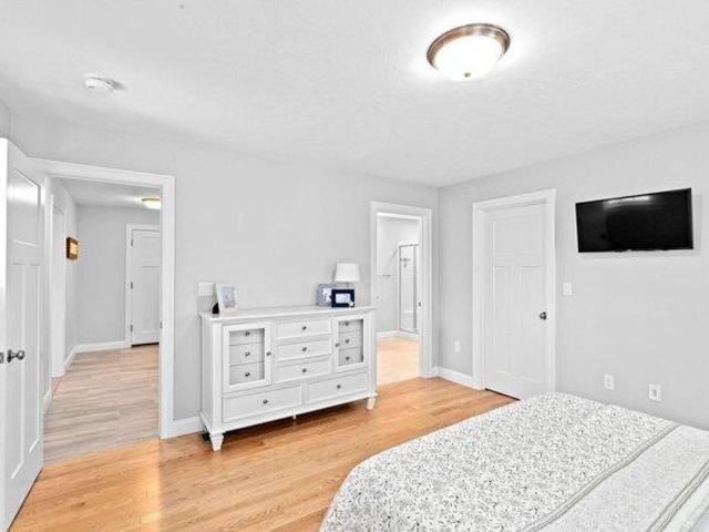 House for sale in Manomet, Massachusetts