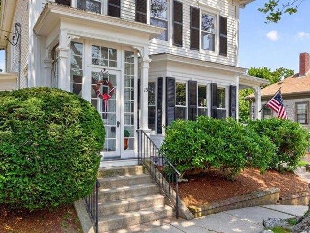 House for sale in Manomet, Massachusetts