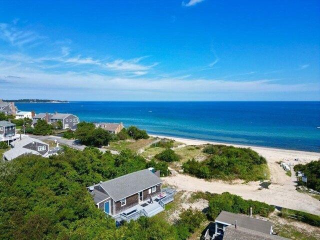 House for sale in Manomet, Massachusetts