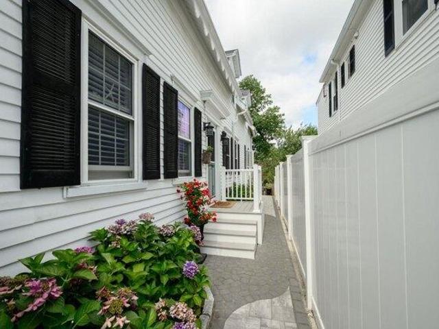 House for sale in North Plymouth, Plymouth