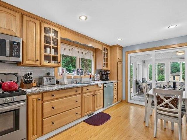House for sale in Manomet, Massachusetts