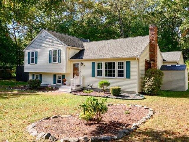 House for sale in Plymouth, Plymouth County