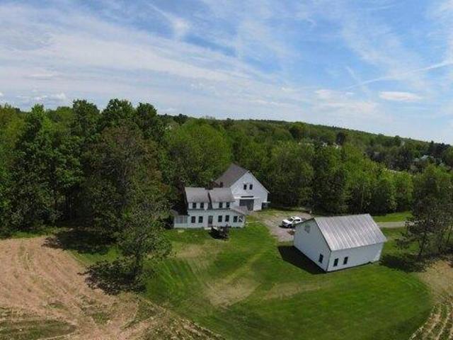 House for sale in Plymouth, Maine