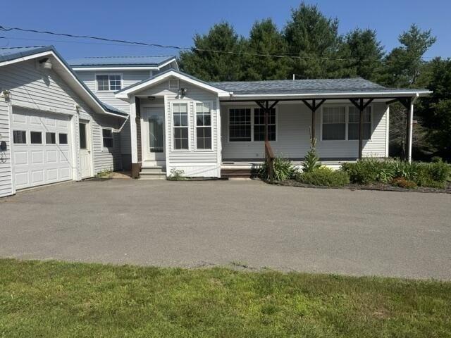 House for sale in Plymouth, Maine