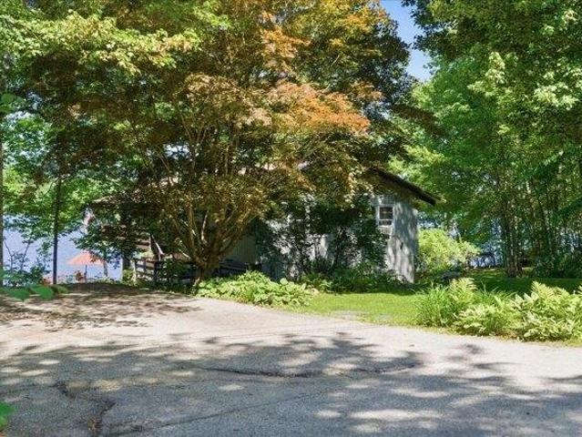 House for sale in Poland, Maine