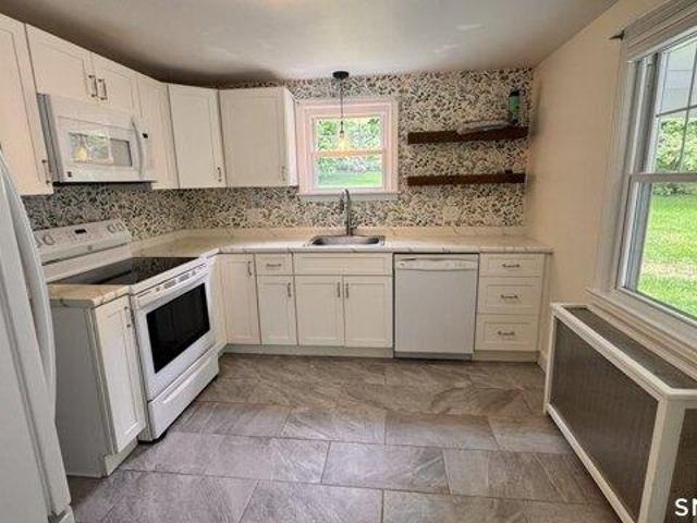 House for sale in Pomfret, Connecticut