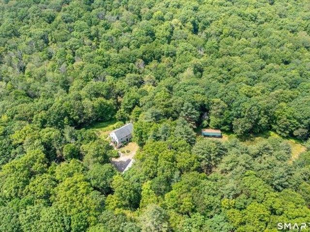 House for sale in Pomfret, Northeastern Connecticut Planning Region