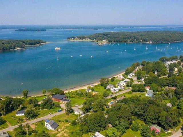 House for sale in Peaks Island, Maine