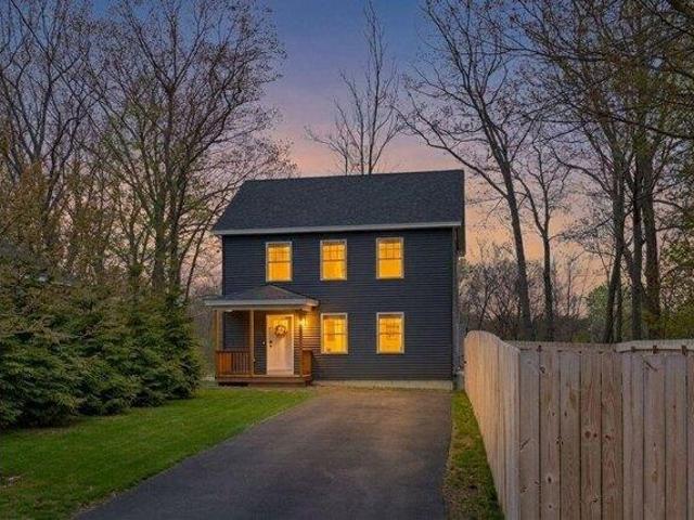House for sale in Peaks Island, Maine