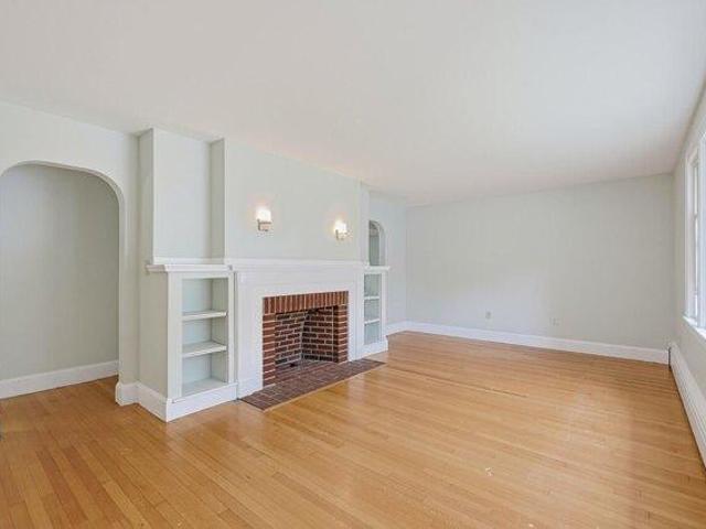 House for sale in Peaks Island, Maine